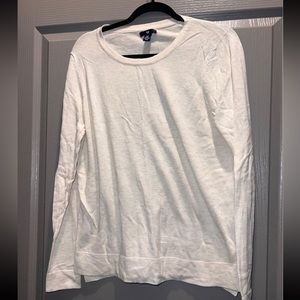 GAP lightweight sweater